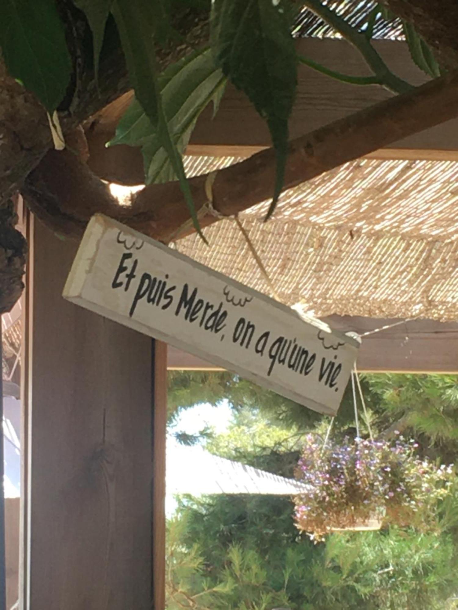 Studio cosy proche mer Saint-Cyr-sur-Mer Eksteriør bilde